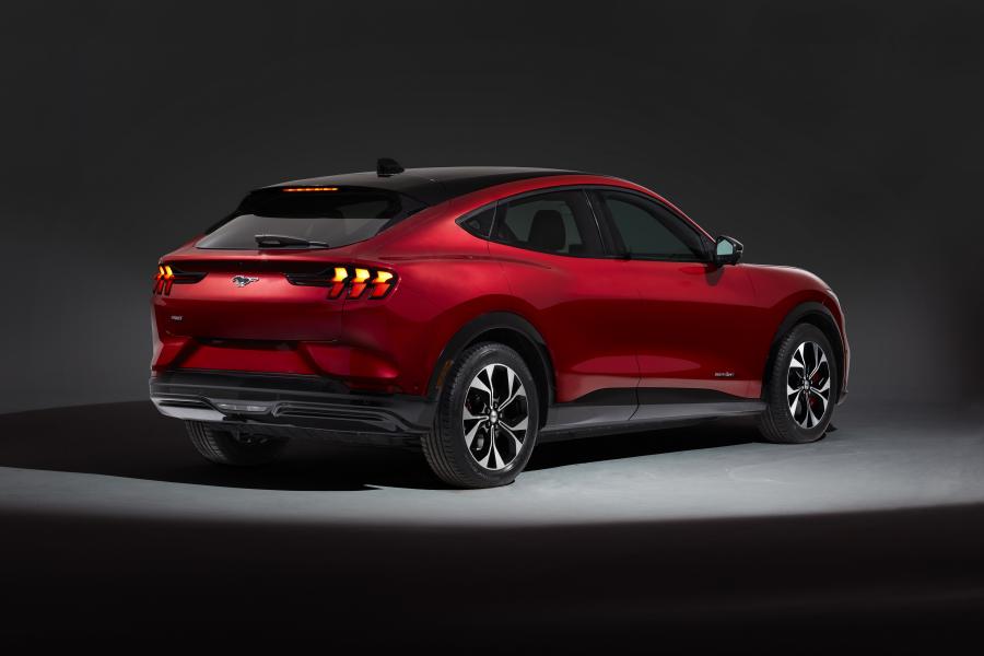  Ford Mustang Mach-E X 2020 года  (EU) (фото 9 из 67)